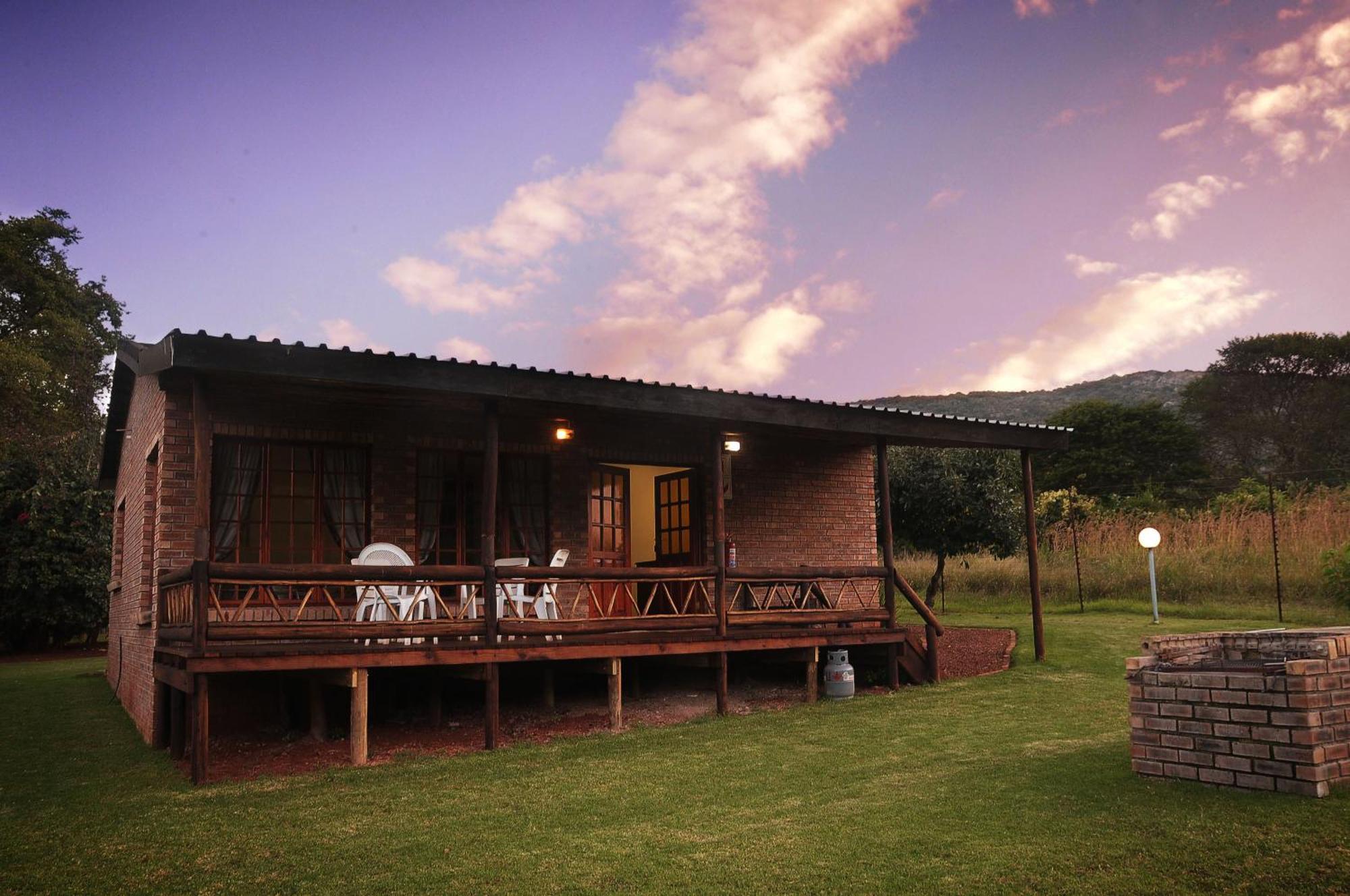 לואי טריכארט Mount Azimbo Lodge מראה חיצוני תמונה