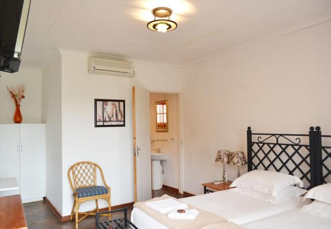 לואי טריכארט Mount Azimbo Lodge מראה חיצוני תמונה