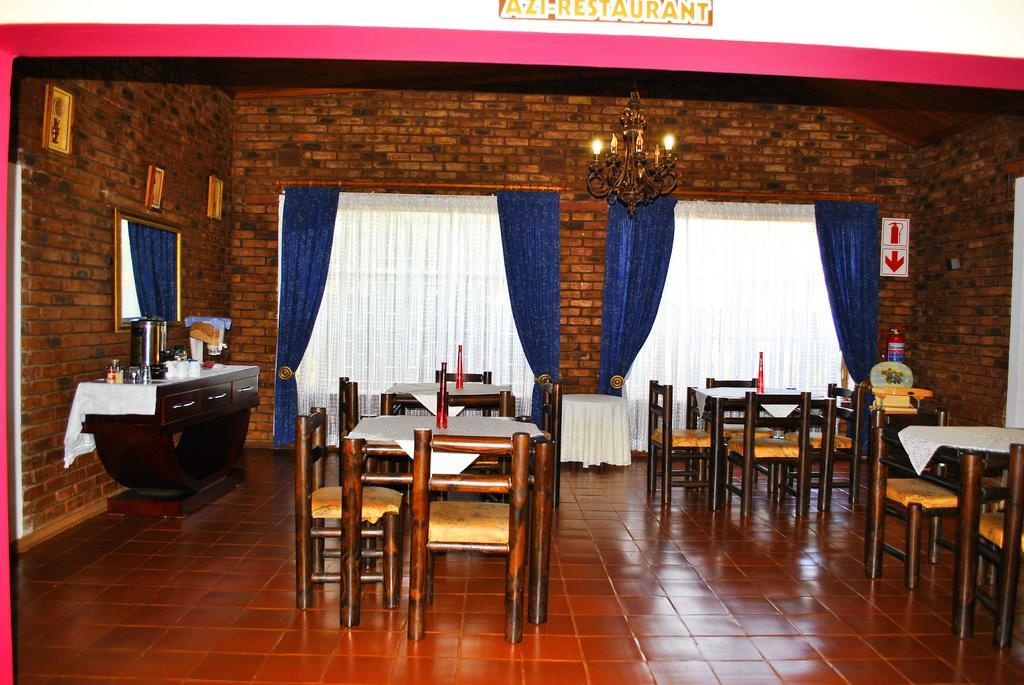 לואי טריכארט Mount Azimbo Lodge מראה חיצוני תמונה