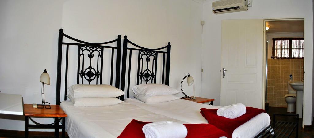לואי טריכארט Mount Azimbo Lodge מראה חיצוני תמונה