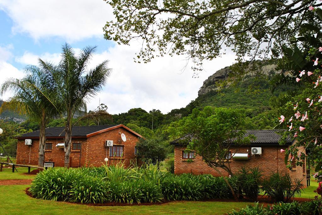 לואי טריכארט Mount Azimbo Lodge מראה חיצוני תמונה